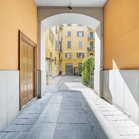 Apartment Navigli - Via Vigevano Mailand
