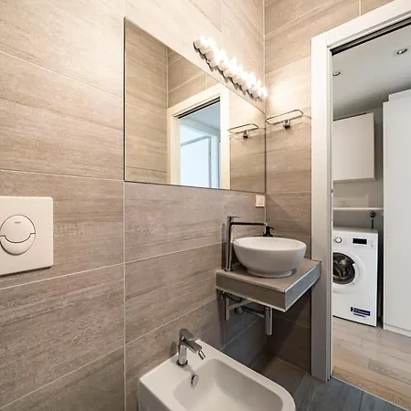 Apartment Navigli - Via Vigevano Mailand