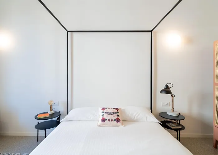 Apartman Navigli - Via Vigevano 45